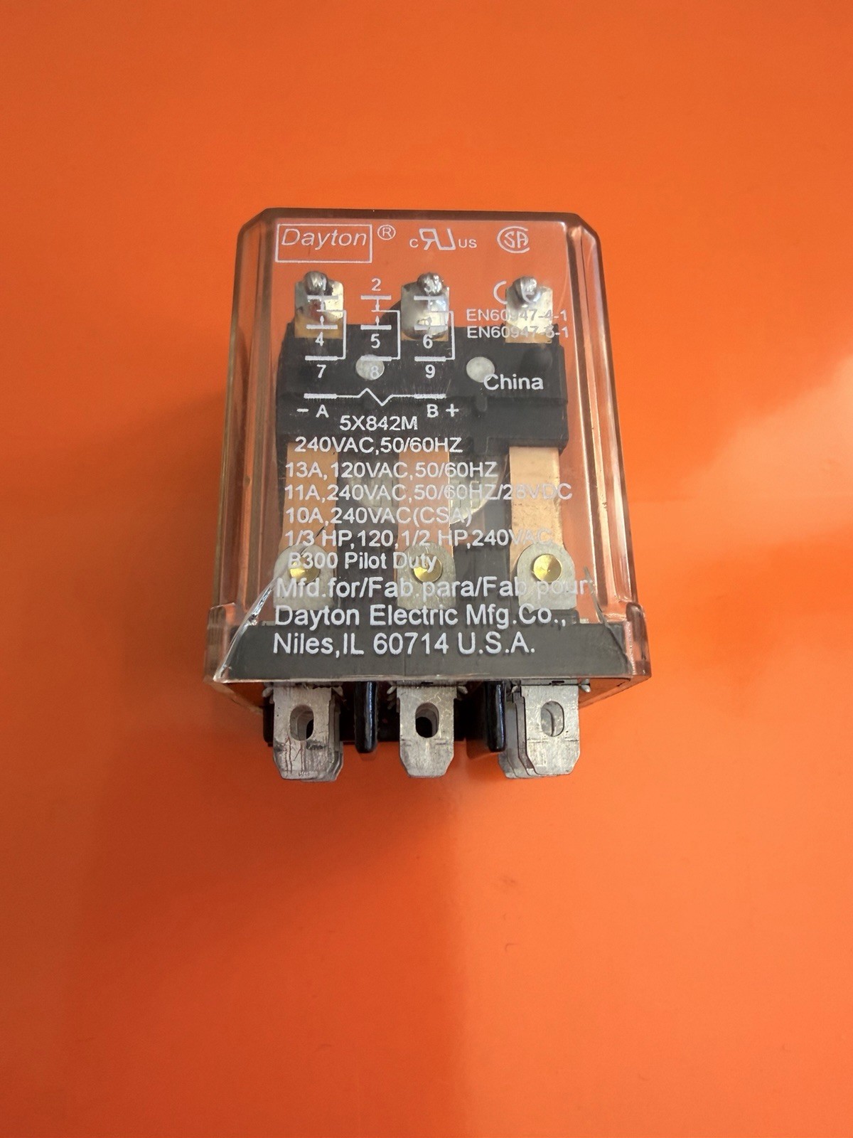 DAYTON General Purpose Relay 240VAC 15A 50/60Hz 11 Pin 5X842M Qty 7