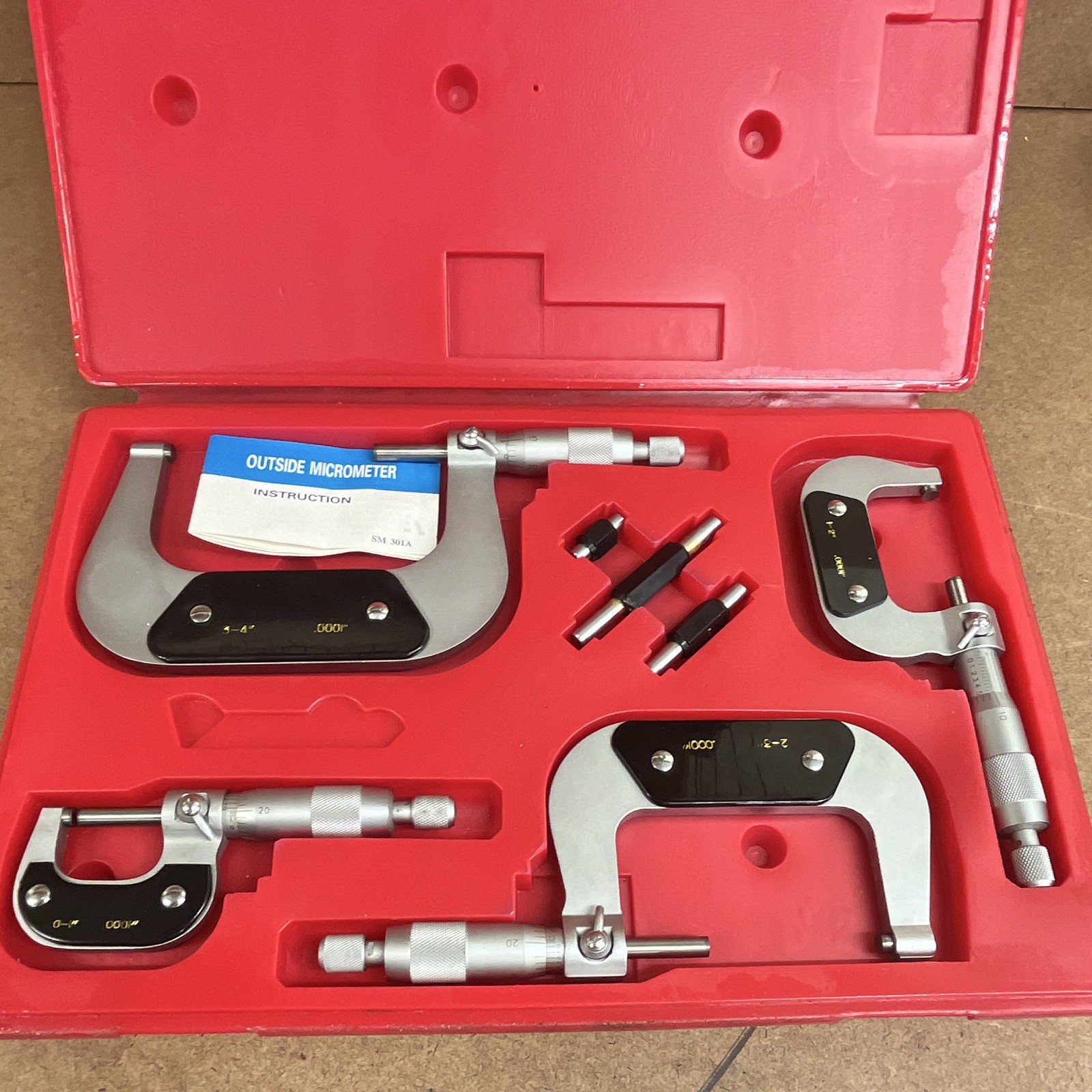 mhe Outside Micrometer Set 0-4 in Range, 0.0001 in Resolution, 06400550