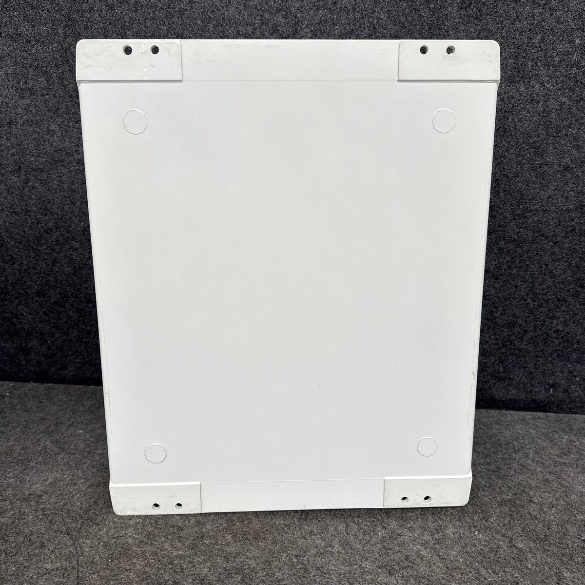 L-COM Vented Weatherproof NEMA Enclosure w/Mounting Plate and Cooling Fans*