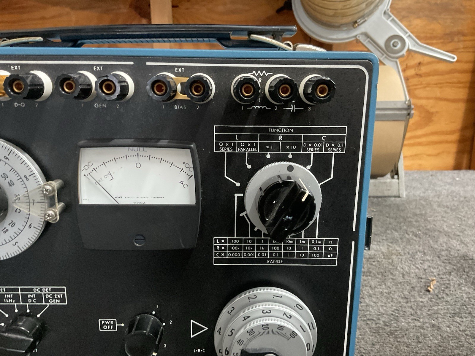Electro Scientific Portable Impedance Bridge 250DE
