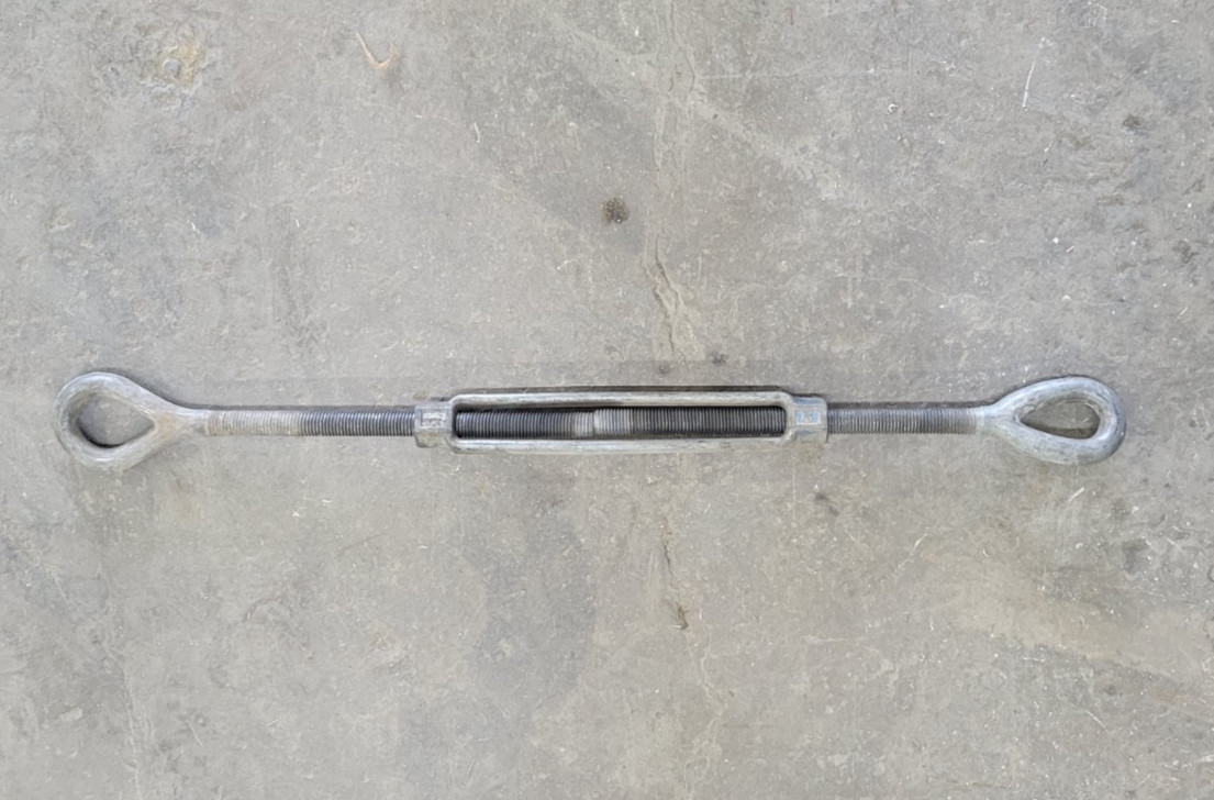TURNBUCKLE EYE TO EYE THREAD LENGTH 14″ THREAD SIZE 1″-8 39″ X 50″ STEEL 1″ DIA