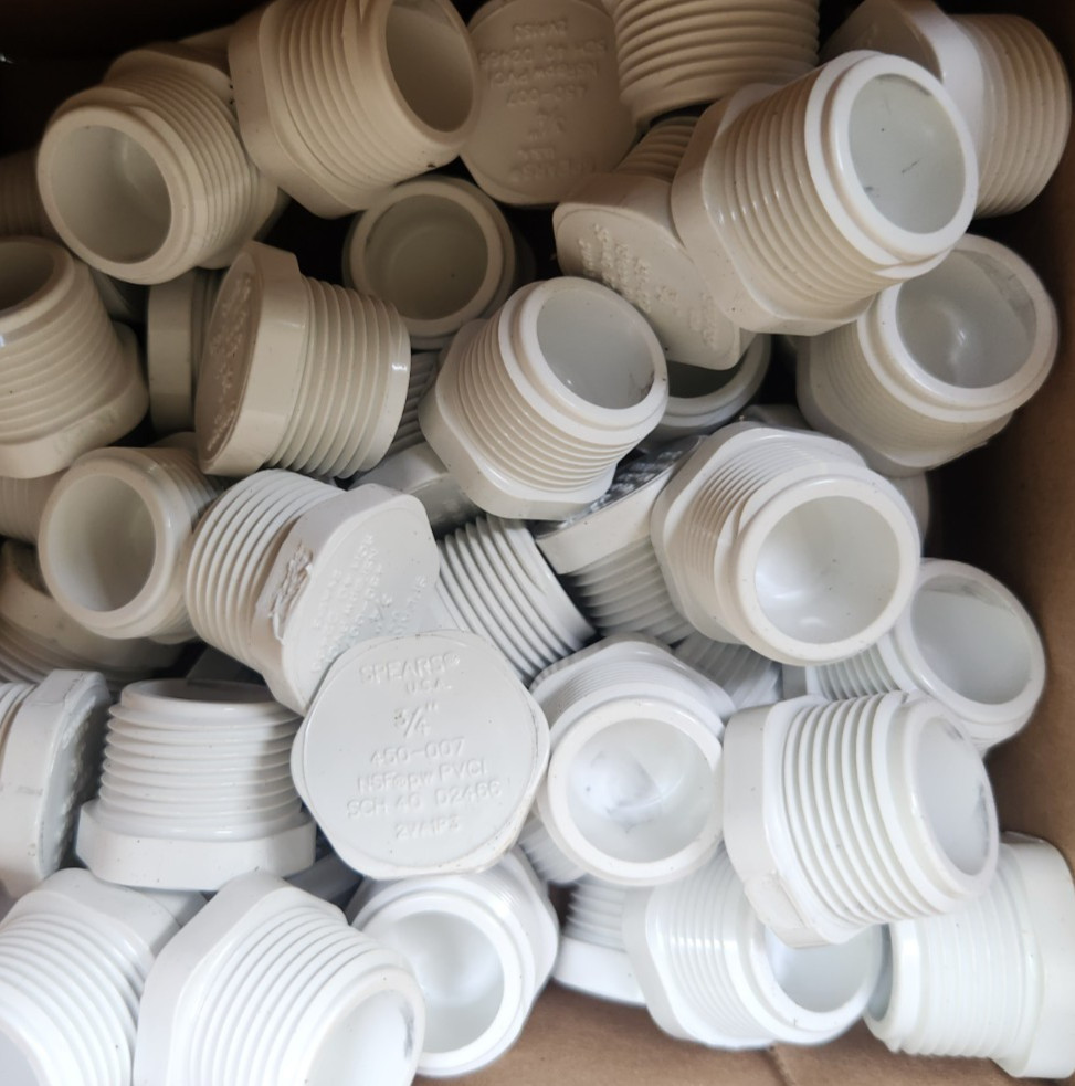 (50 Pk) Spears 450-007 Plug MIPT Sch 40, PVC 3/4″