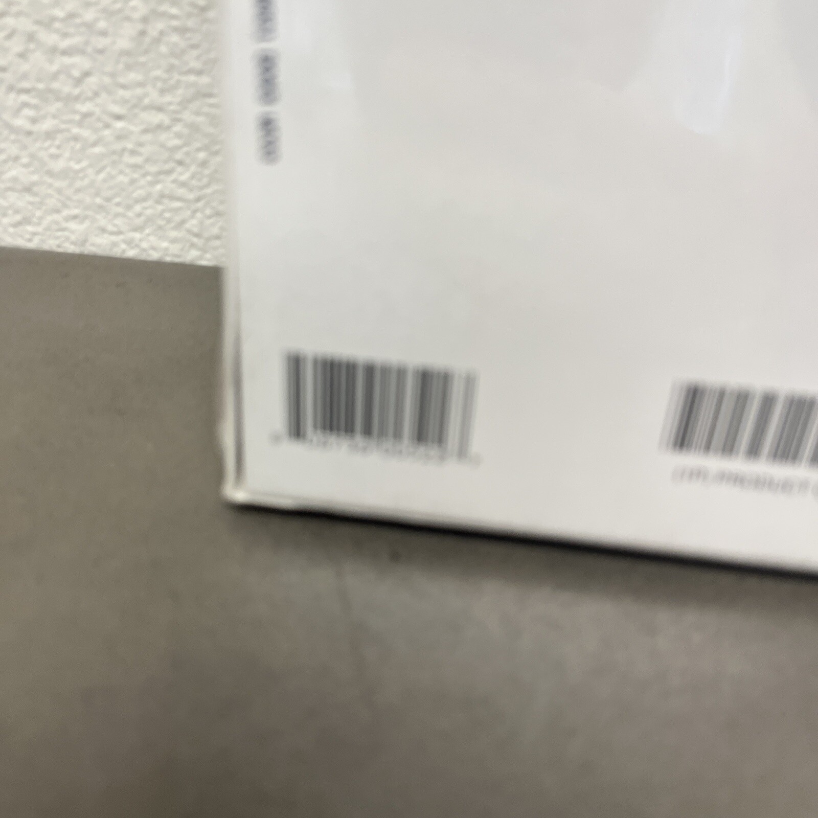 HP High Gloss Laser Paper 11″X17″ 95 Brightness 32 Lb 200 sheets