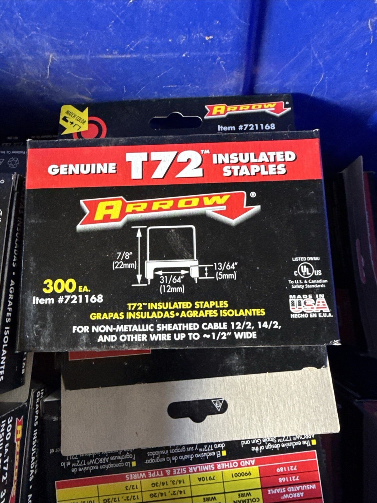 300-pcs Arrow 721189 (15mm) 19/32″ X 11/32″ T72 Insulated Wire Cable Staples HR