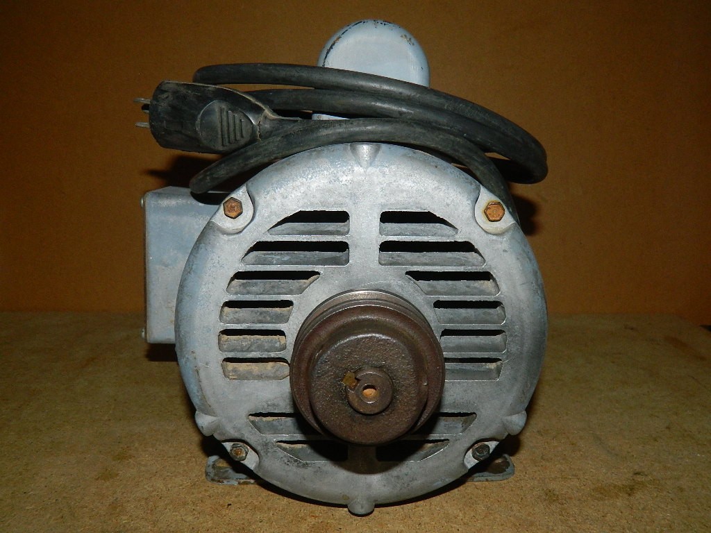 Baldor Industrial Motor Single Phase L1309 1HP 115/230 Volt 3450 RPM 5/8″ Shaft