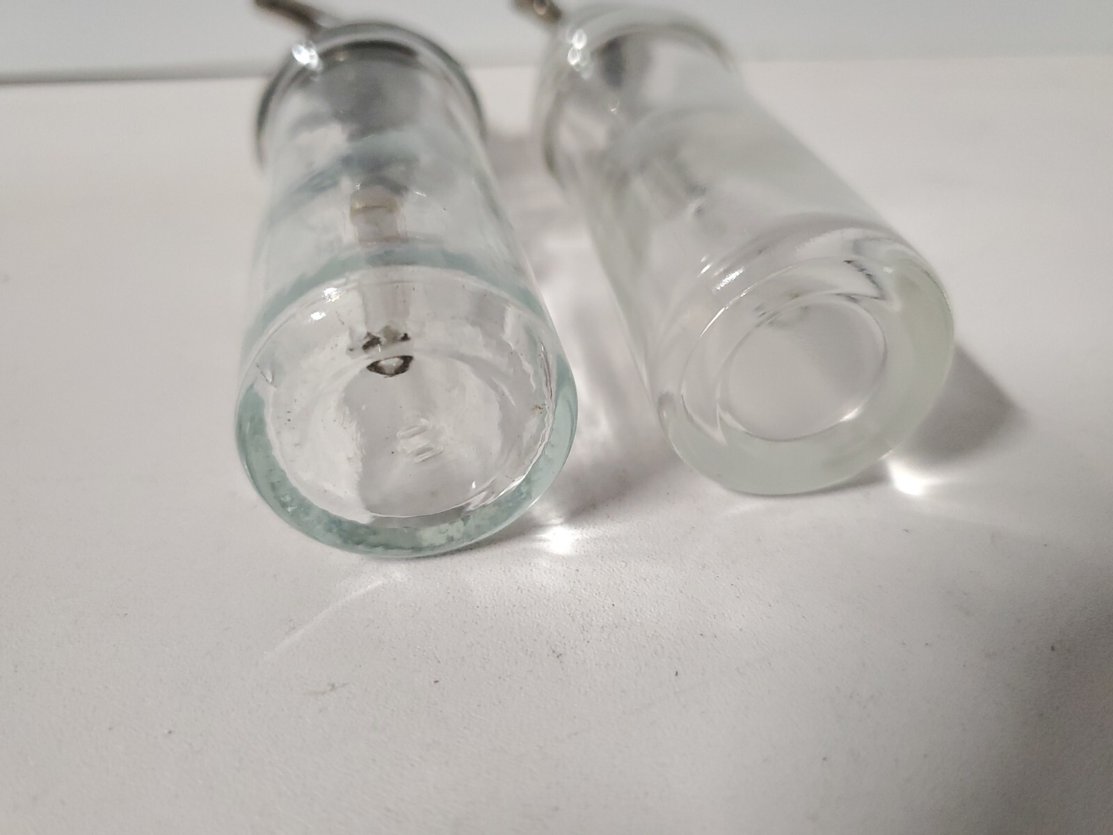 (2) Glass Nasal Atomiser Nose ( unknown brand ) as shown