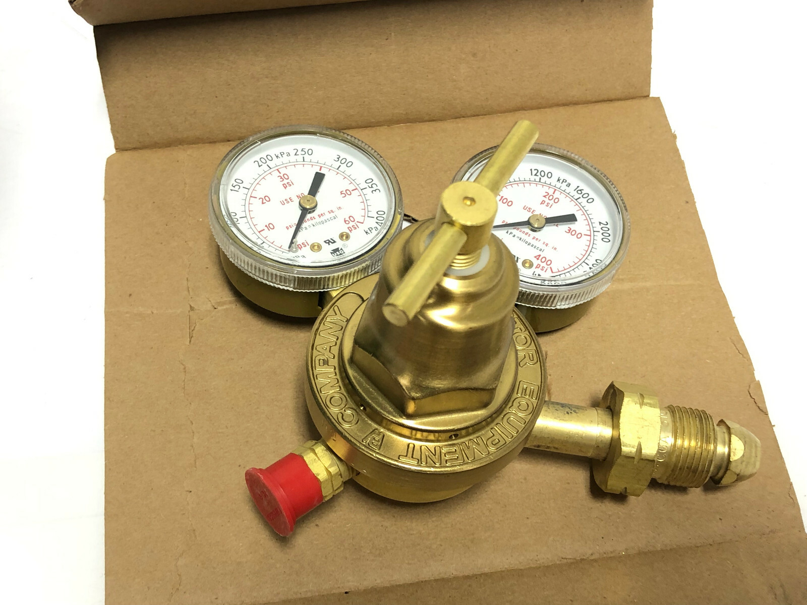 Victor 0781-0095 Professional Single Stage LP Regulator SR261B-510 40 PSIG
