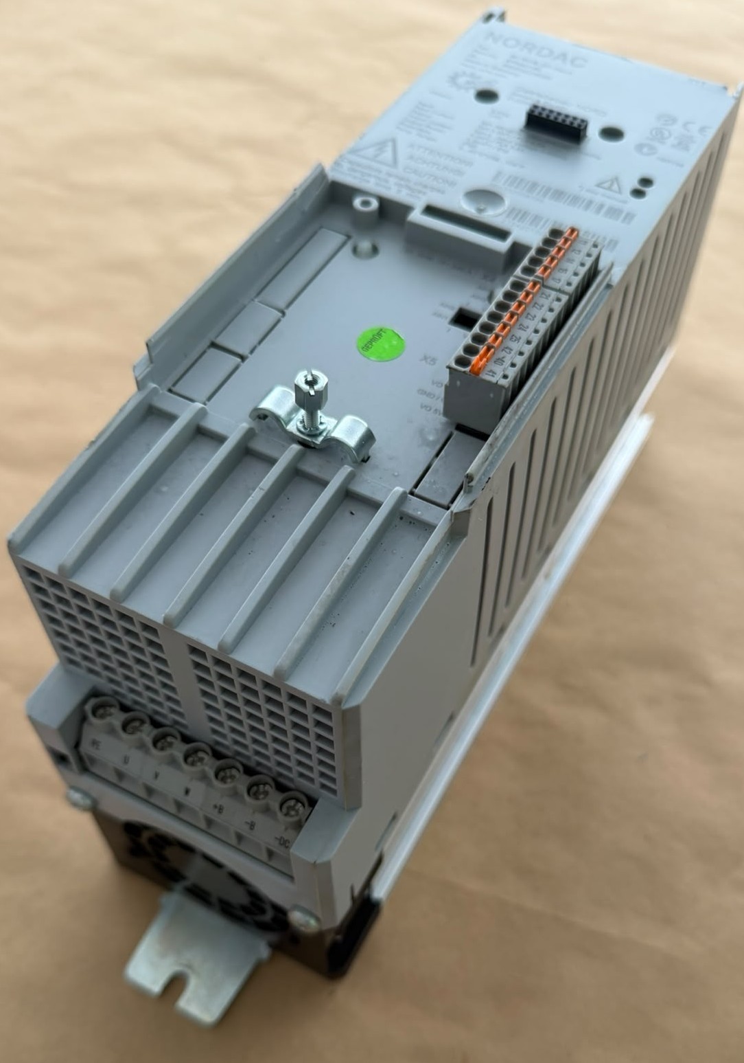 Nordac SK 500E-151-340-A Variable Frequency Drive 275420150