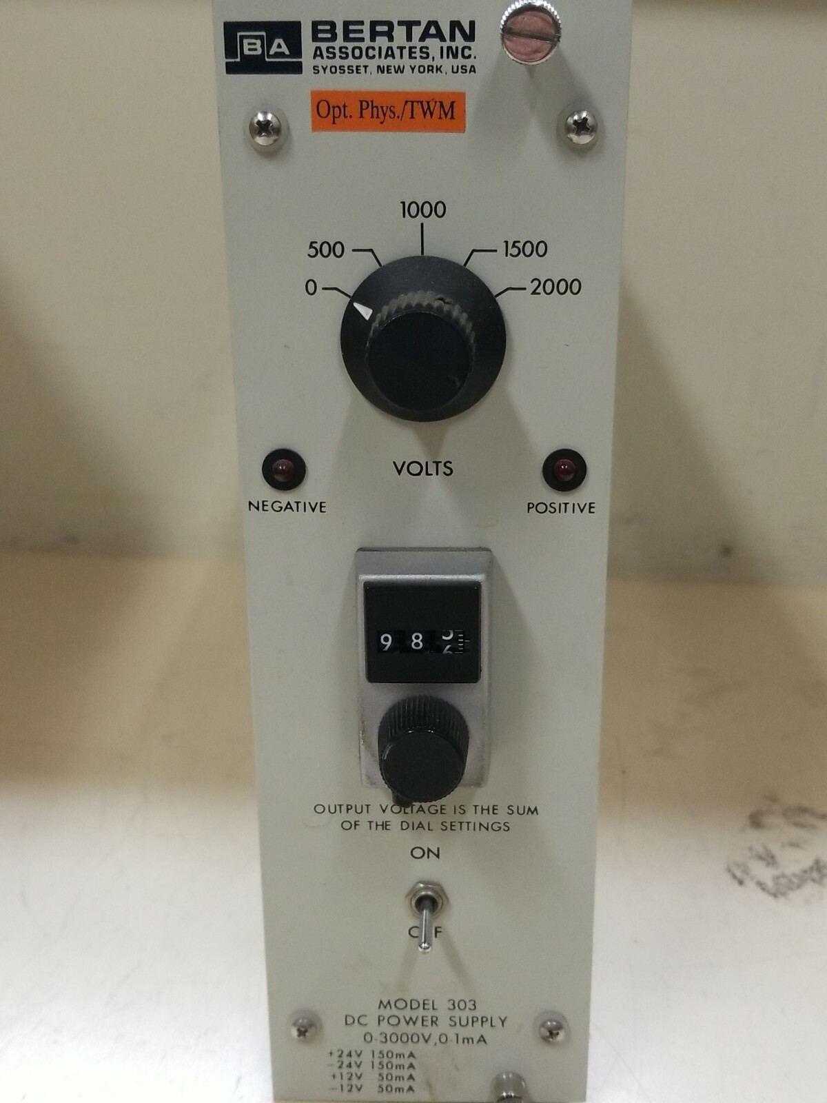 BERTAN ASSOCIATES INC MODEL 303 DC POWER SUPPLY 0.3000V, 0.1 MA PLUGIN (TP991)