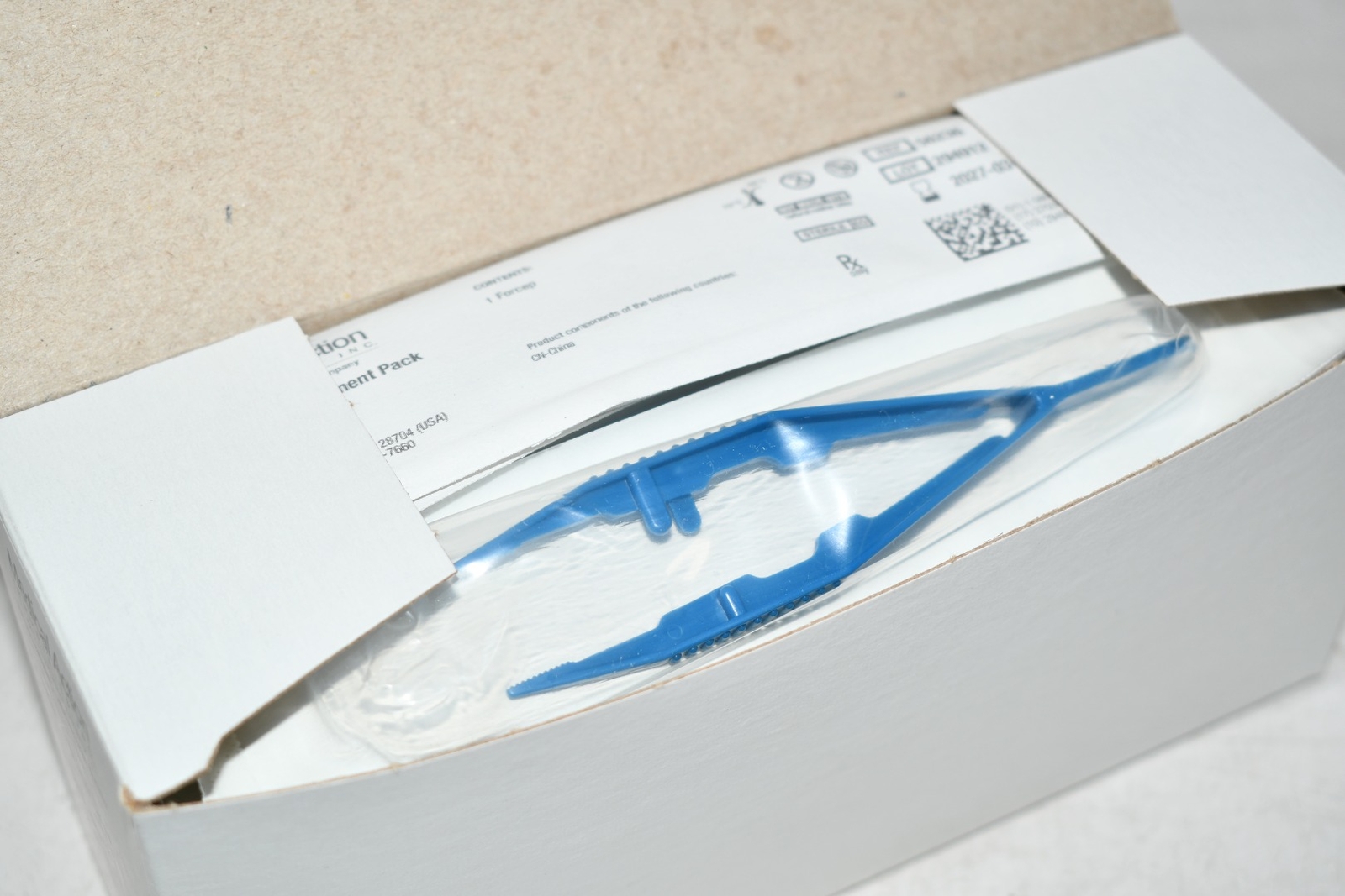 NEW Medical Action Industries 56236 – Thumb Forcep 5» 20/BX