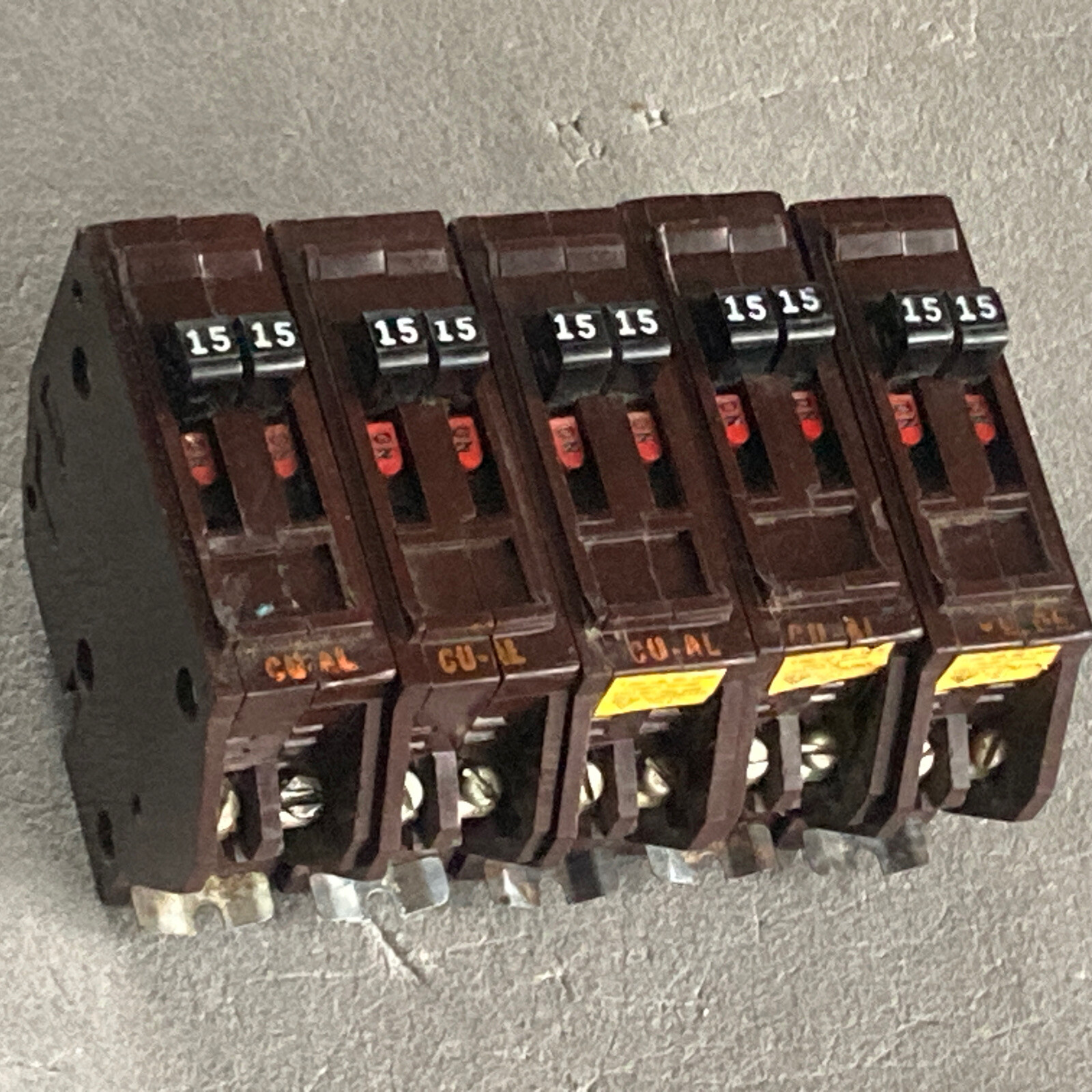 WADSWORTH B1515 A1515 TWIN BREAKER 1-POLE 15A & 1- POLE 15A WA1515