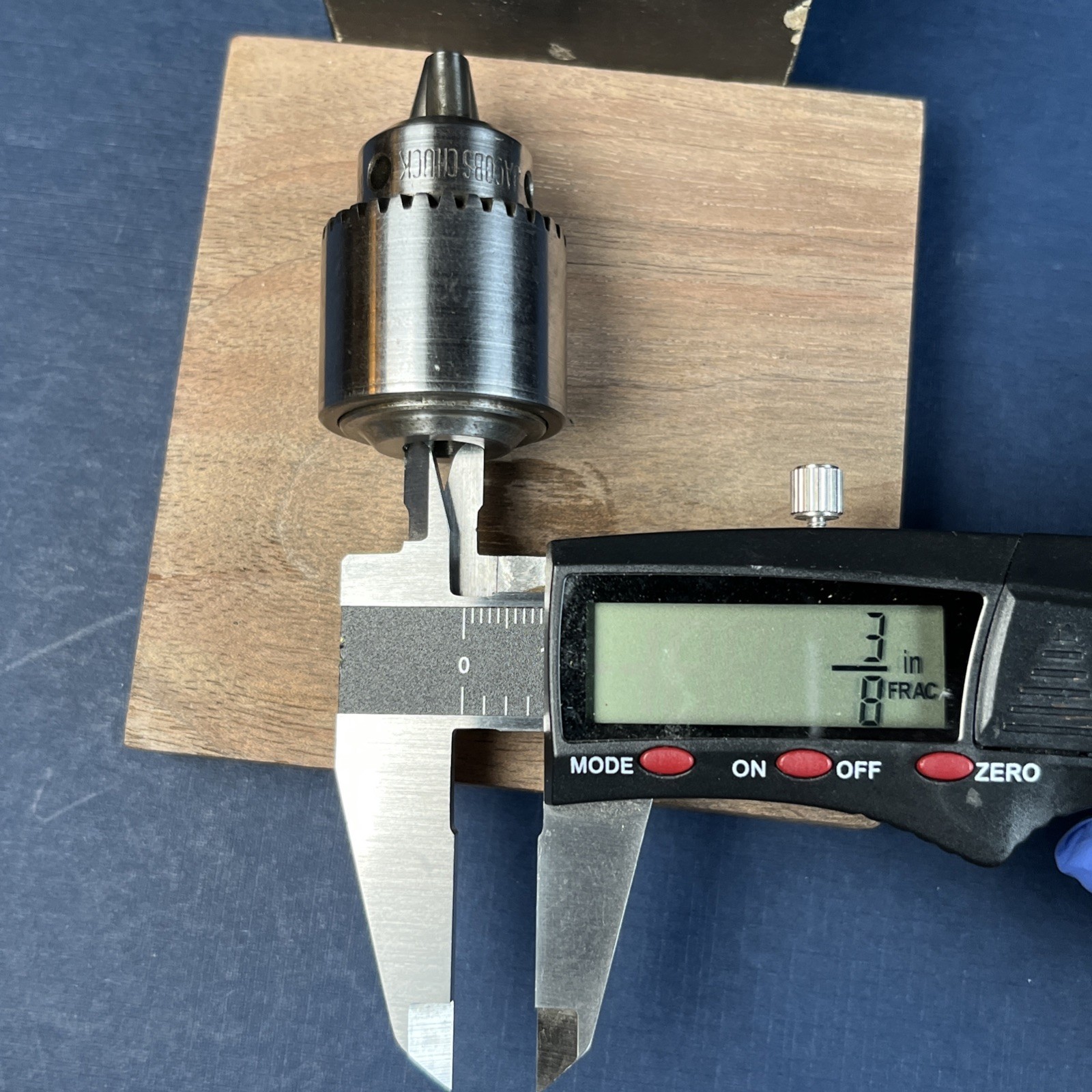 Jacobs No. 7B Drill Chuck, 0 to 1/4″ capacity, 3/8-24 mount, Hartford, USA