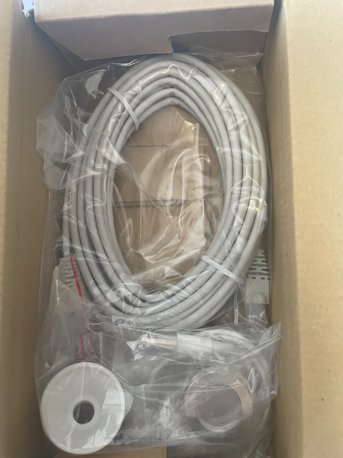 **New** Clearone 910-001-014-W White Ceiling Microphone Array Kit