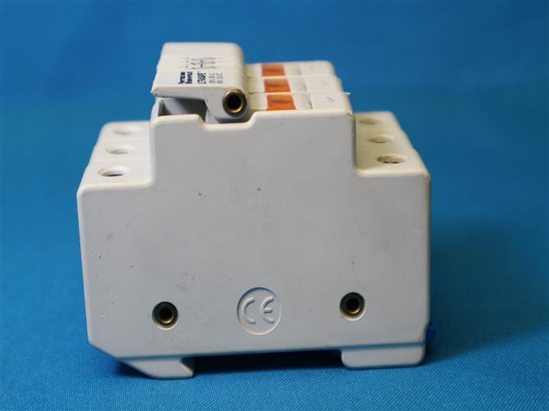 Ferraz Shawmut USM3I Y219073 Ultrasafe Fuse Holder 3 Pole 30 Days Warranty