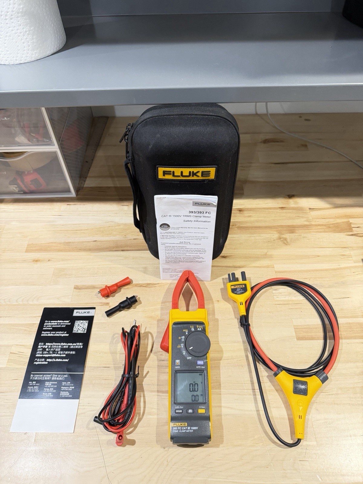 FLUKE 393 FC CAT III 1500V TRMS CLAMP METER W/ IFLEX PROBE & LEADS (TESTED)