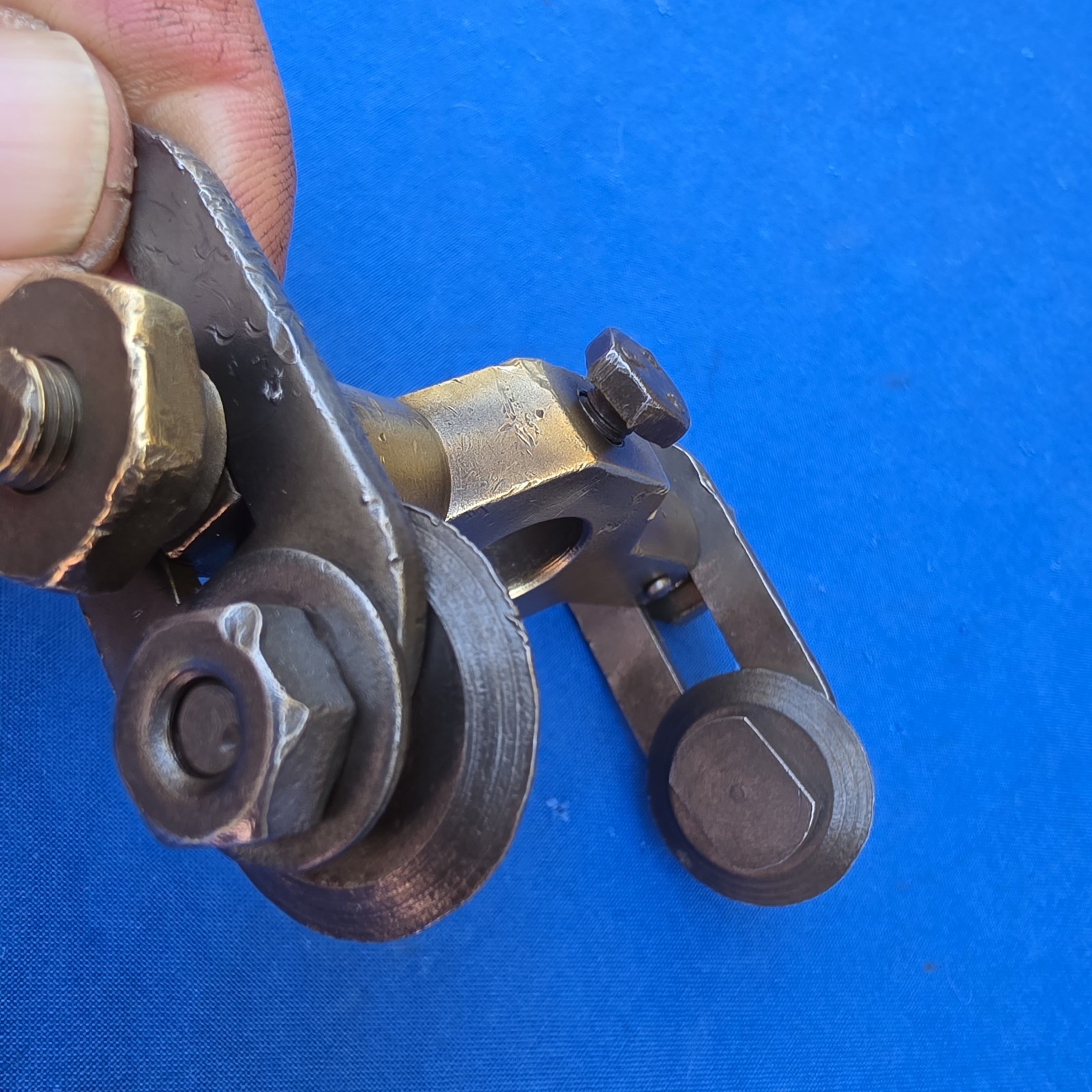 Vintage Genuine Victor Cutting 497 Torch Roller Guide Used