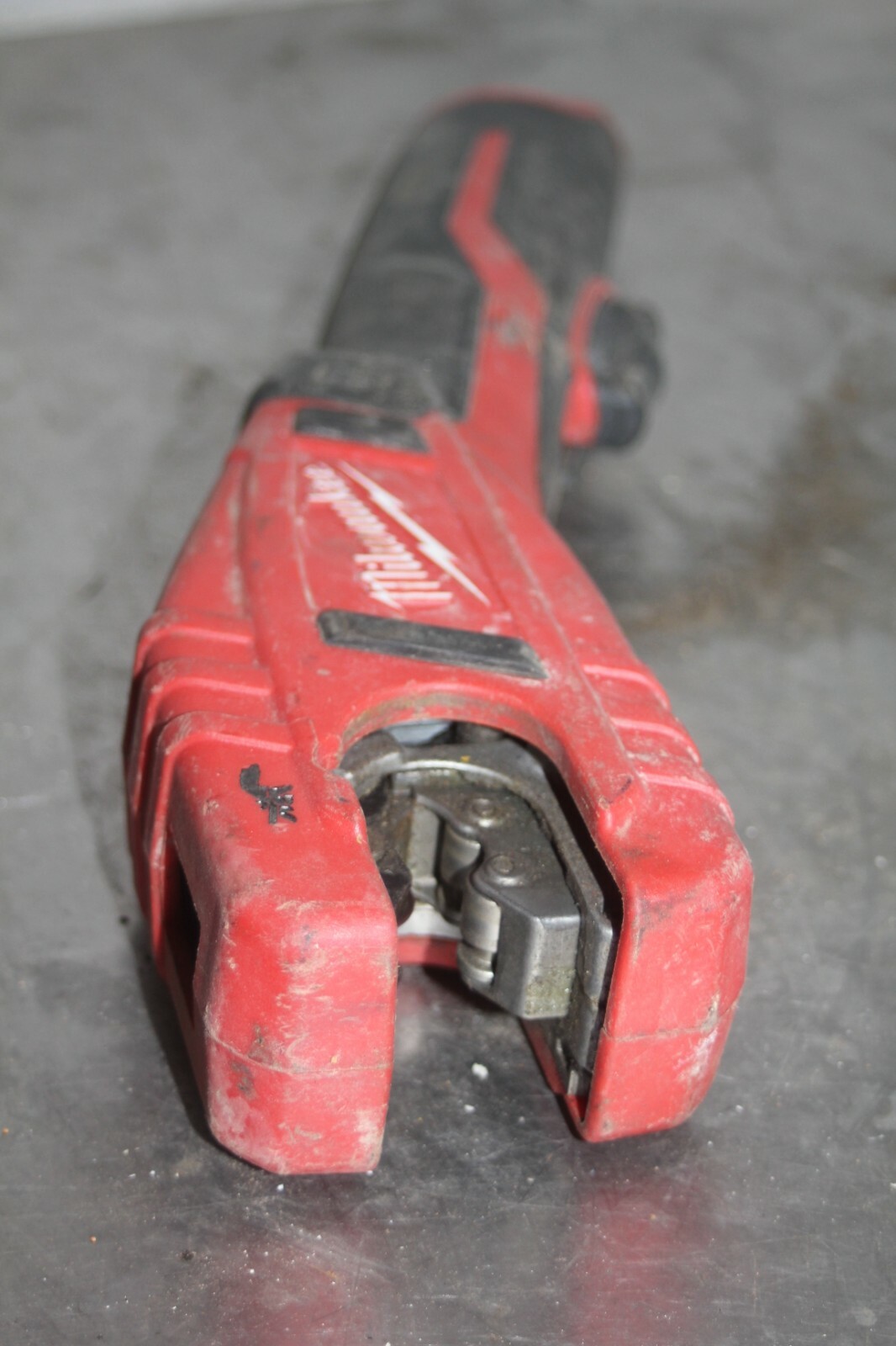 Milwaukee Copper Pipe & Tubing Cutter 2471-20