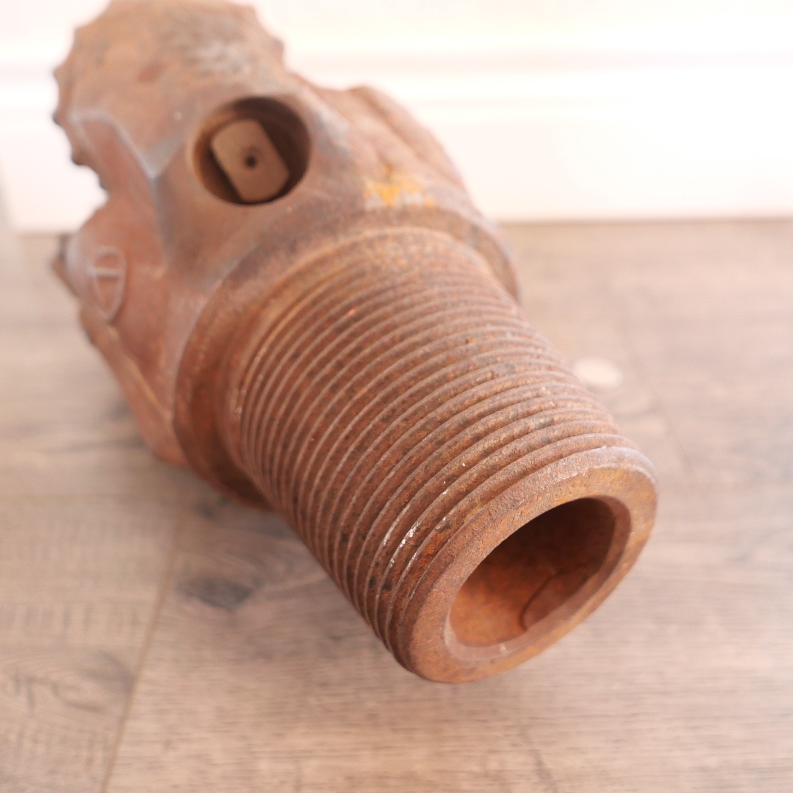 Varel Mining & Industrial Carbide Tricone Roller Cone Drill Bit 7 3/4 – 73lb !