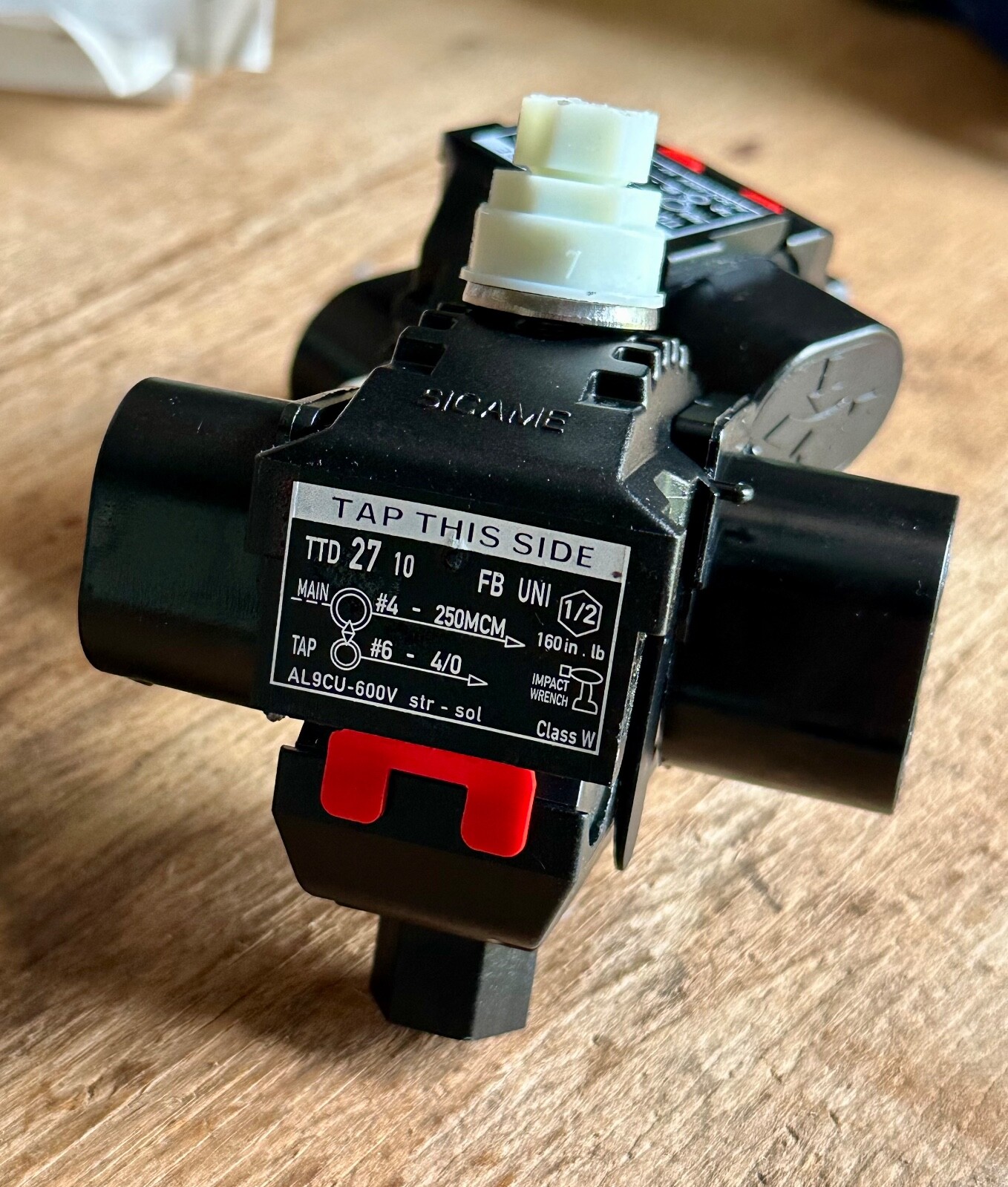 Insulation Piercing Connector TTD2710XFBTUNI by Sicame Barracuda
