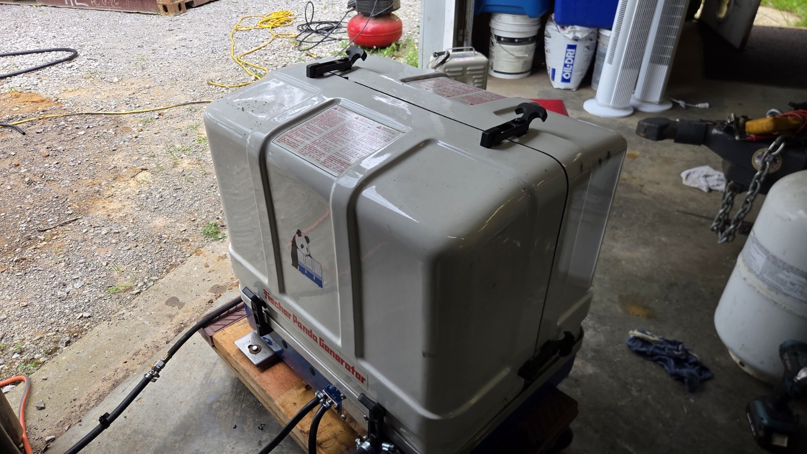 Fischer Panda Panda 8 mini DIGITAL Diesel Generator 7.0kW 120/240V 60Hz