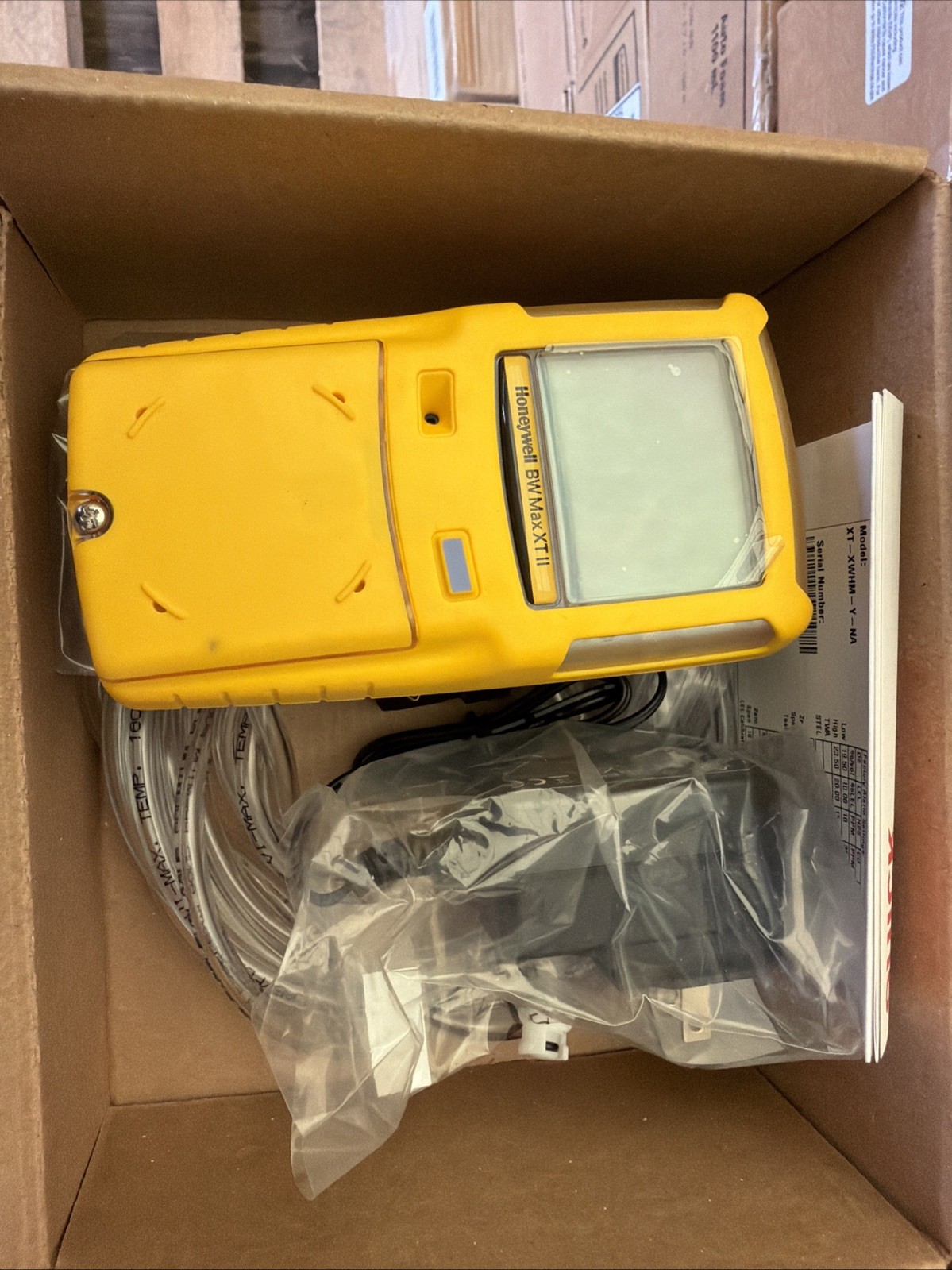 Honeywell BW Gas Alert Max XT II – CH₄ O₂ CO H₂S Detector Calibrated 2/16/2026