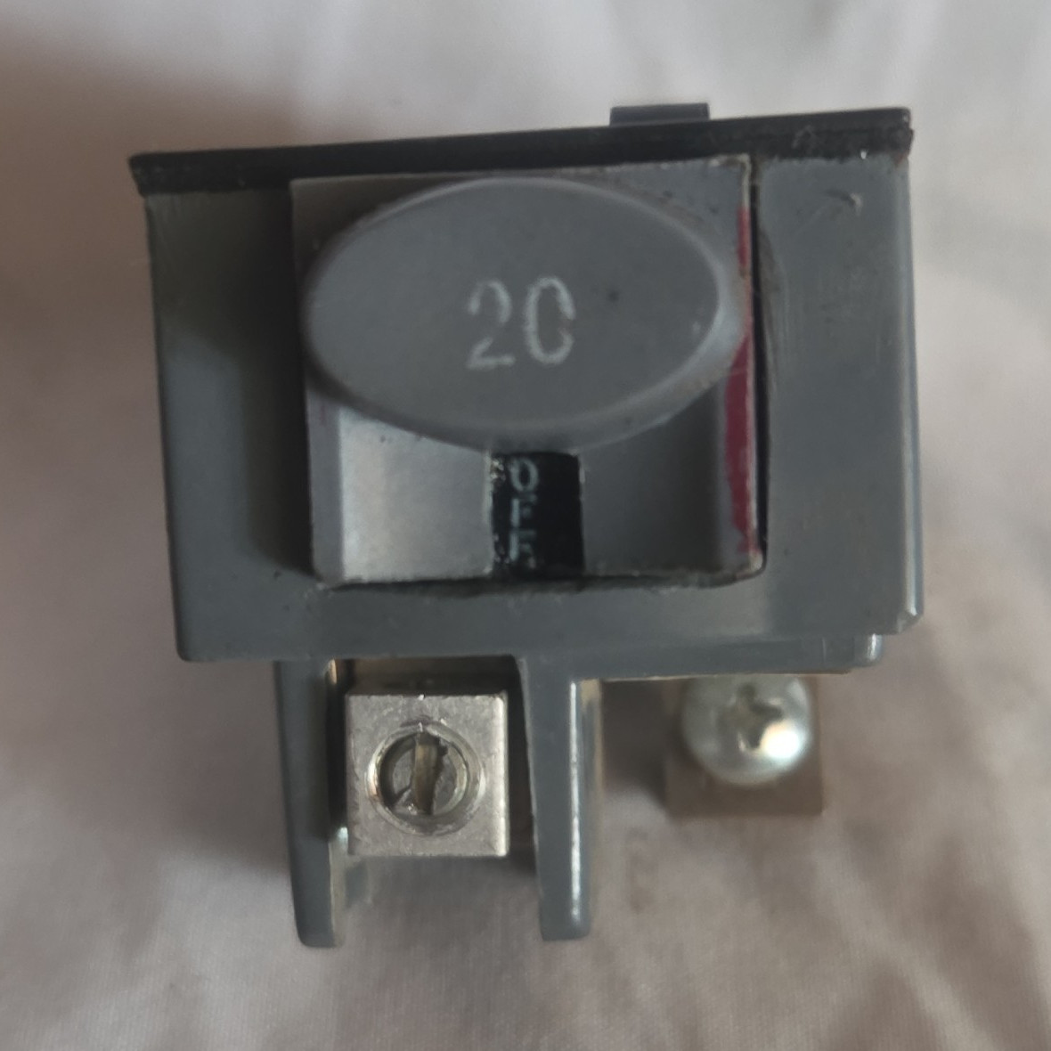Connecticut Electric UBIP-120 Circuit Breaker 20A 1-Pole 201-250V AC Gray