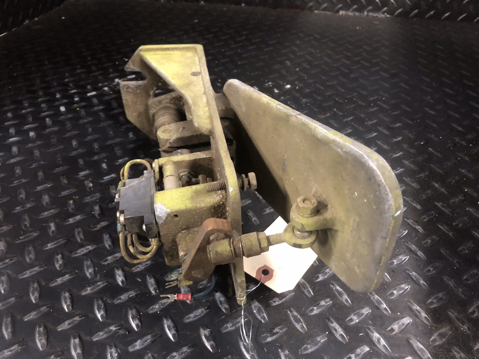 CL-2752219 Accelerator Assembly Clark TW25B TW125 Forklift Parts Used Ref#13.400