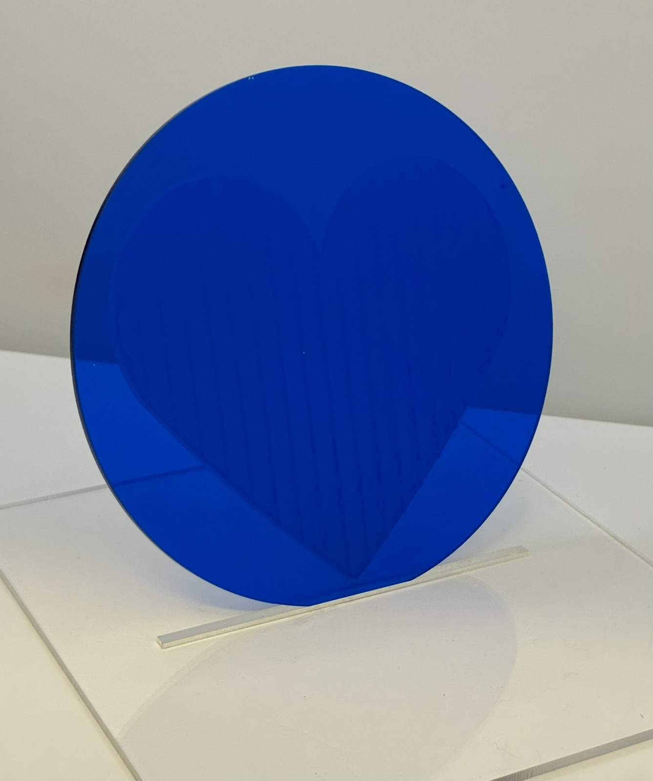 Acrylic Plexiglass Circle Disc-1/8″ thick-Blue Transparent-10″ Diameter