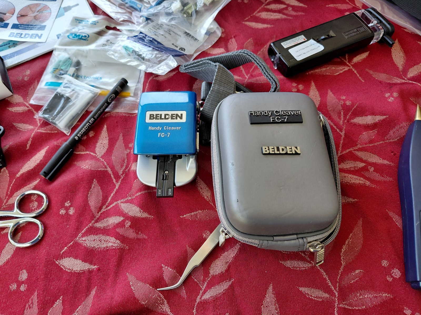 Belden FC-7R Fiber Optic Handy Cleaver,VFL-250 Checker,fiber Express,bag,more