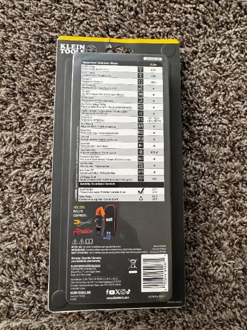 KLEIN TOOLS 400A AC AUTO-RANGING TRMS CLAMP METER CL390