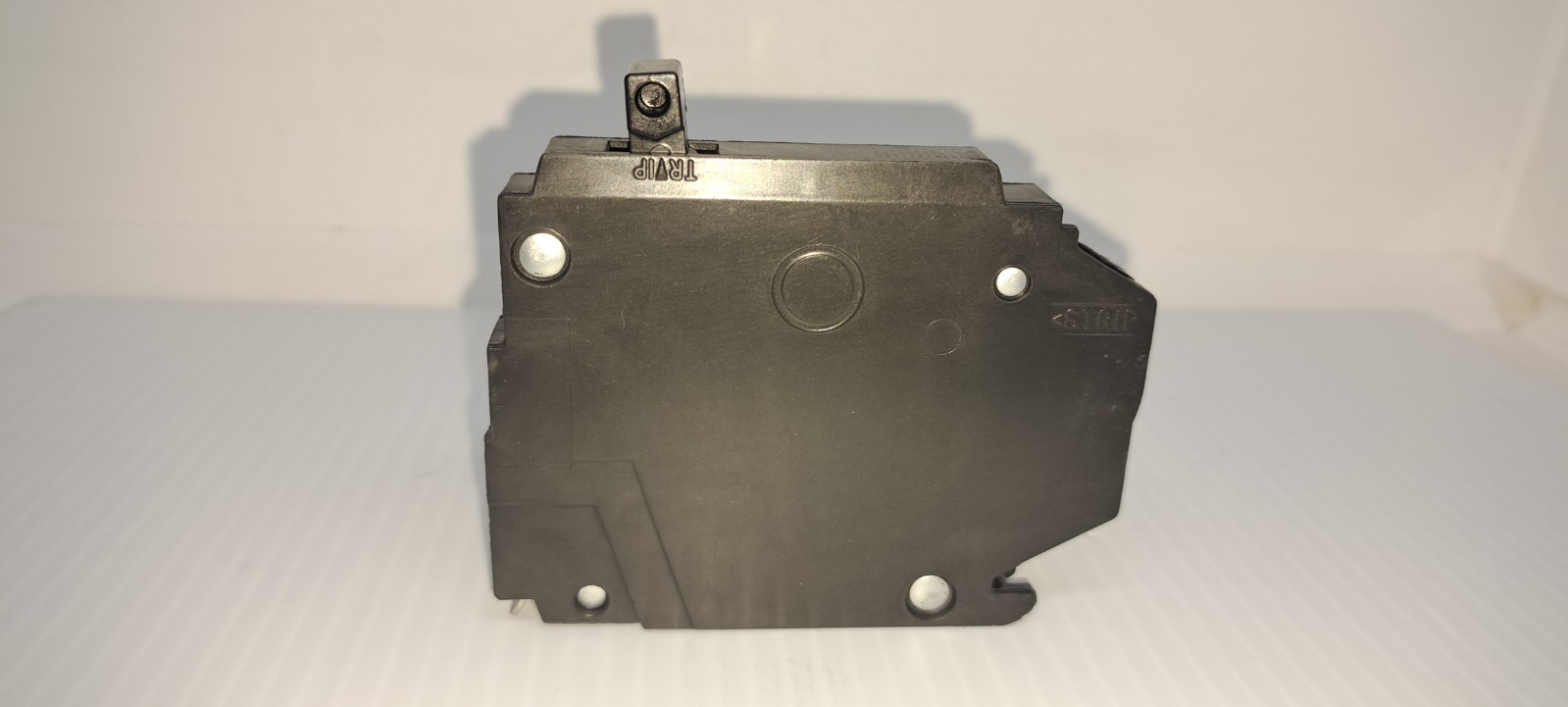 GE THQP120 20 Amp 1 Pole 120/240V Circuit Breaker NEW