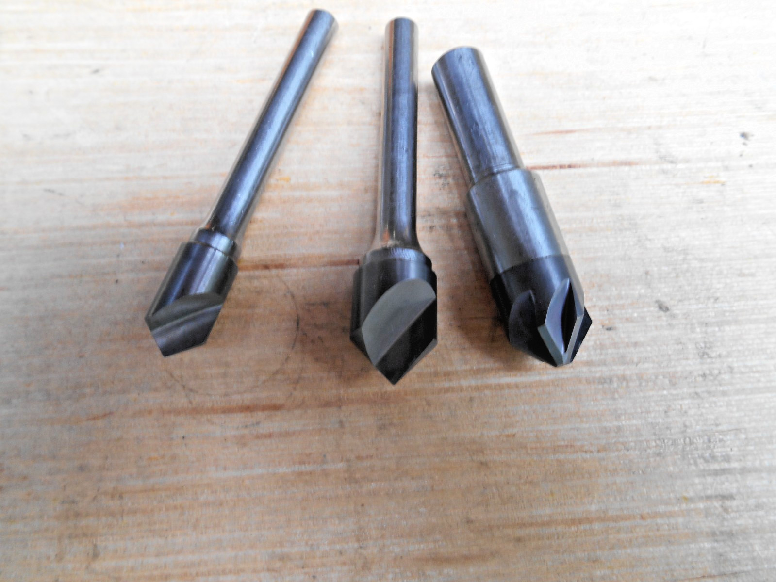CARBIDE COUNTERSINK LOT OF 3 , M A FORD , OTHERS 90 DEG. , 1/2″ & 3/8″ DIA.
