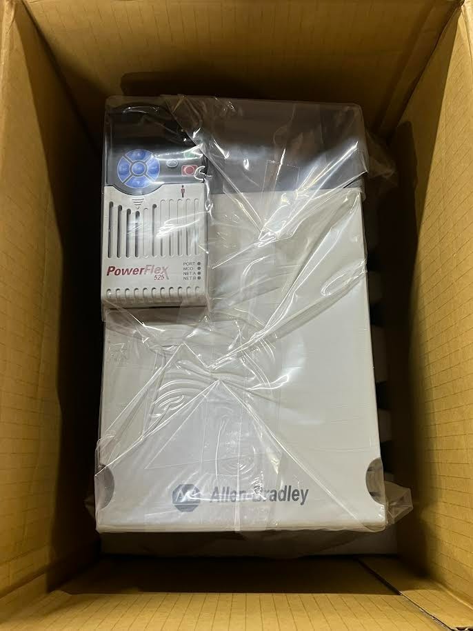 New NIB Allen Bradley 25B-D037N114 S A FW 7.001 Power Flex 525 AC Drive