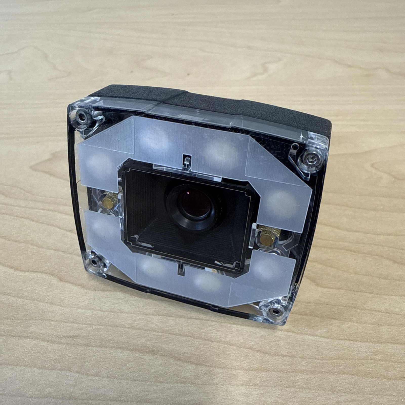 Cognex IS2000M-120-40-125 In-Sight 2000 Vision Sensor 825-10247-1R 821-10026-1R