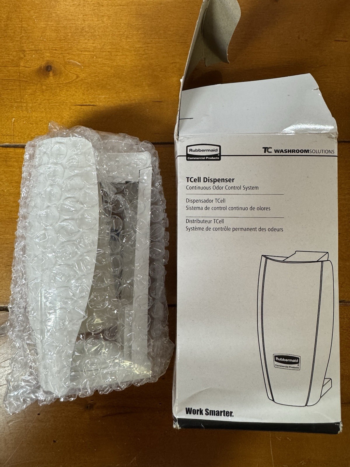 Rubbermaid Commercial 1793547 TC TCell Odor Control Dispenser – White New