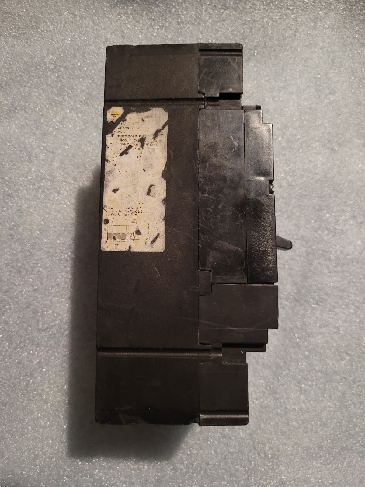 Square D JDL36225 3 Pole 225 Amp 600 Volt Molded Case Circuit Breaker