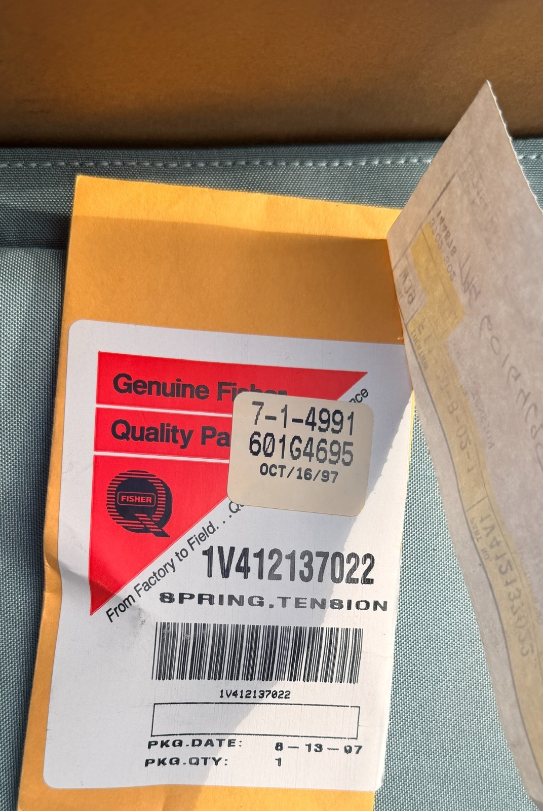 Emerson’s Fisher Controls 1V412137022 tension spring