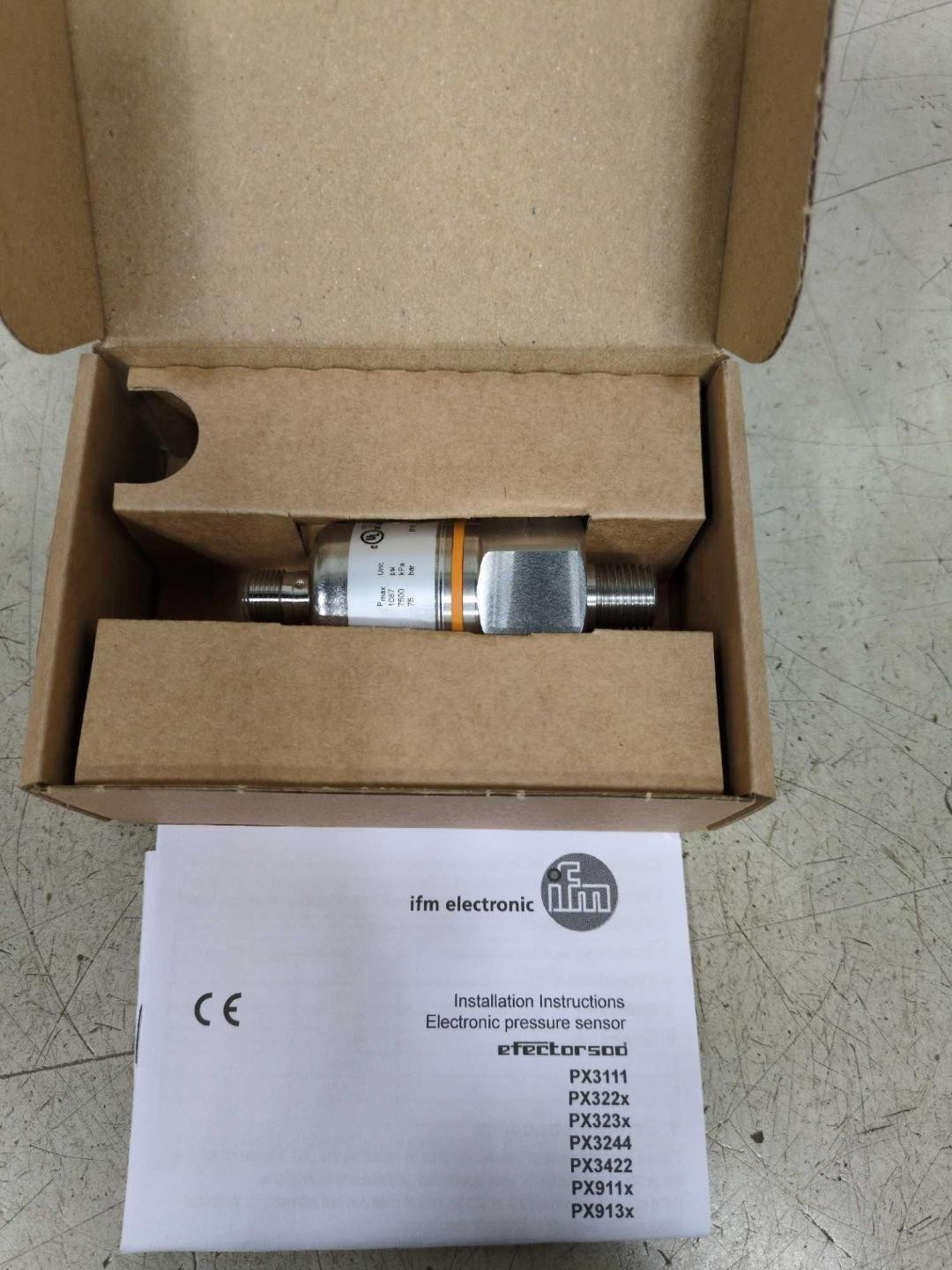 New in Box IFM PX3224 Electronic Pressure Sensor 0…100 PSI, 1/4 NPT