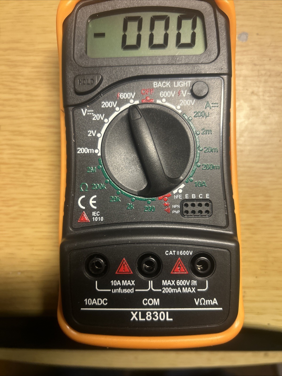 Digital Multimeter XL830L AC/DC Ammeter Ohmmeter Voltmeter Tester. Transistors