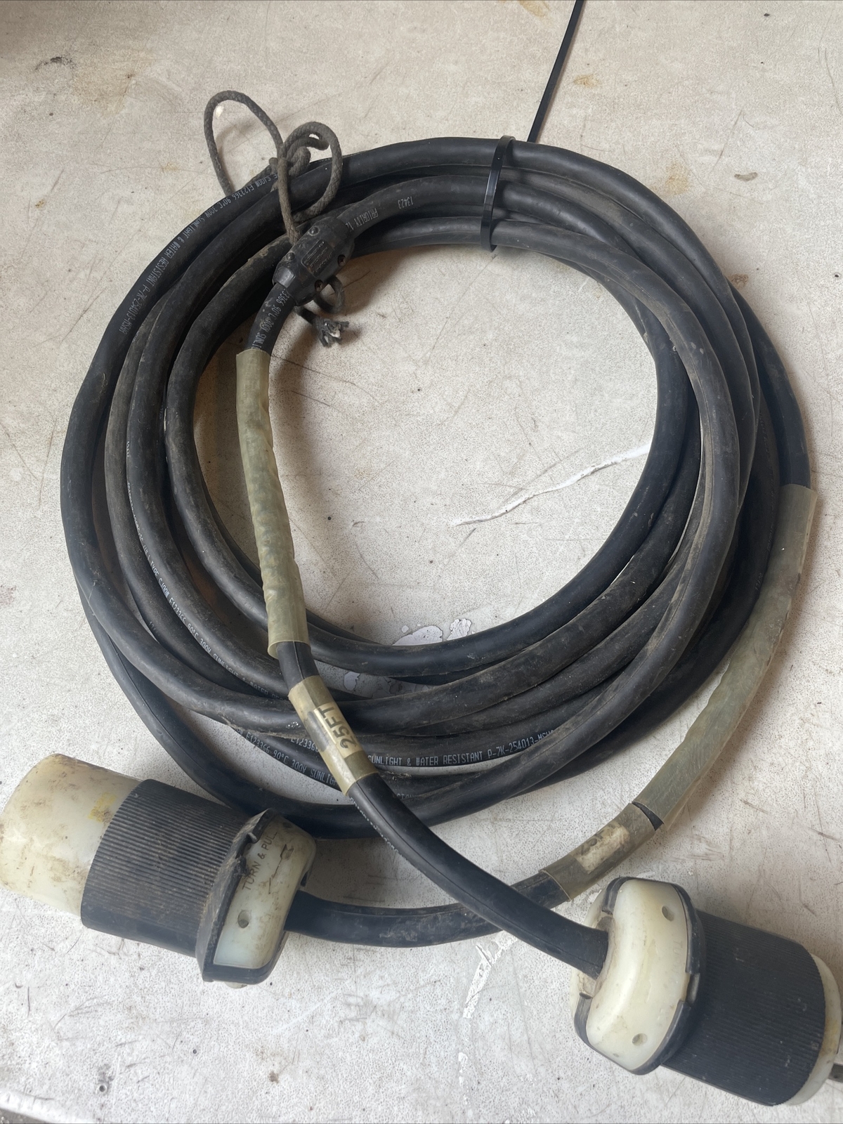 25 foot Extension Cord with Hubbell3 prong Twist-Lock Plugs Free Shipping