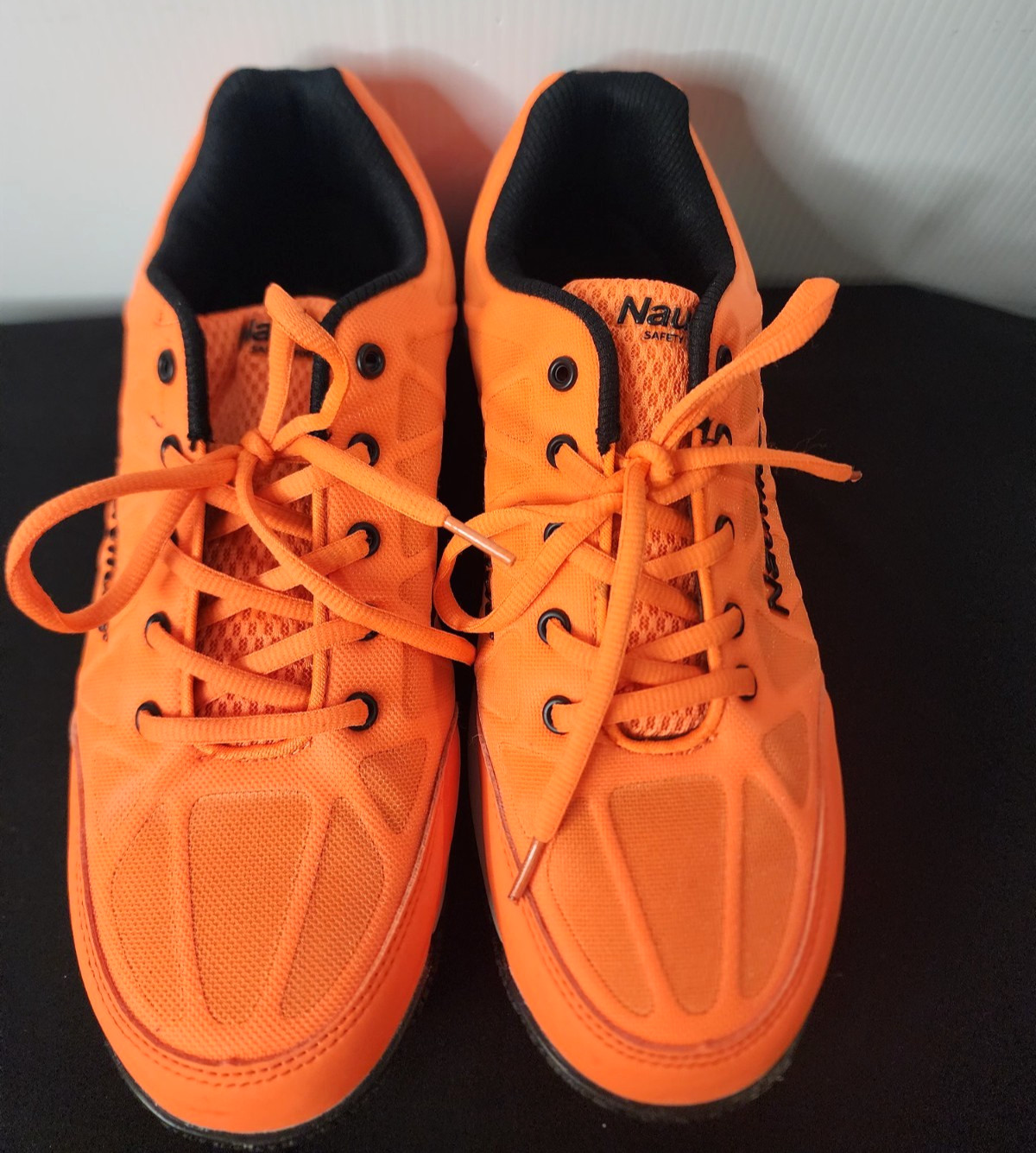 Nautilus Safety Footwear Style N2116 Orange Composite Toe Nylon Mesh Size 9M