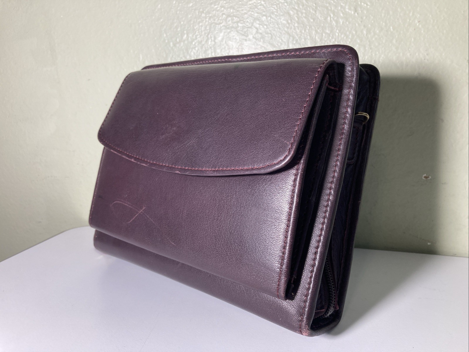 Franklin Quest Compact Burgundy Nappa Leather Zip around Planner 6 Rings