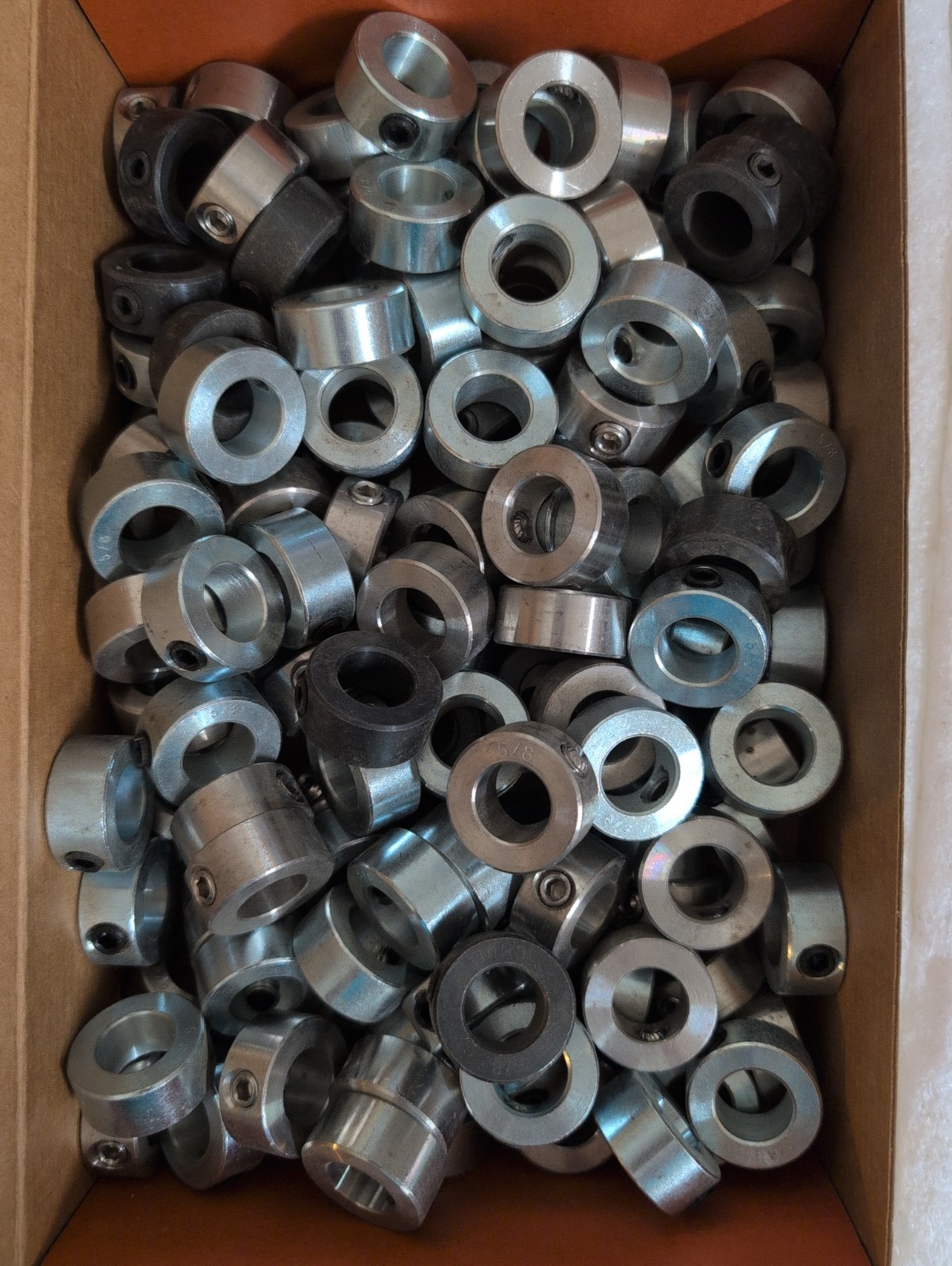 Lot Of 150: 5/8″ SHAFT SET SCREW COLLARS With Screws. Open Bx New