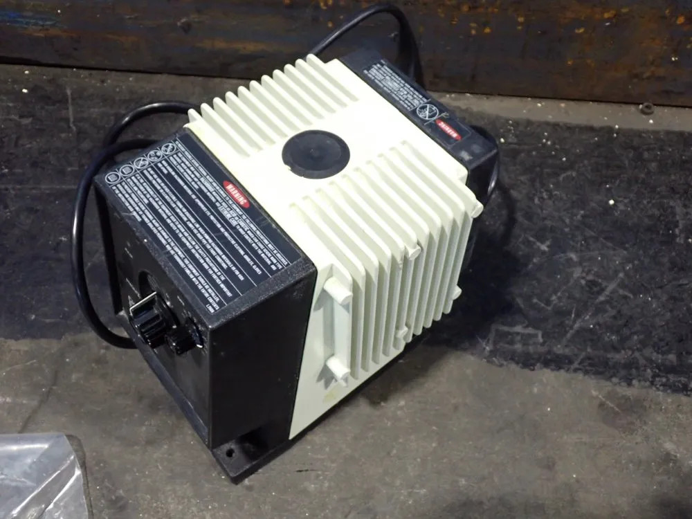 WALLACE & TIERNAN 45-100/K1M CHEMPULSE ELECTRONIC PUMP 50 PSI 10251701175