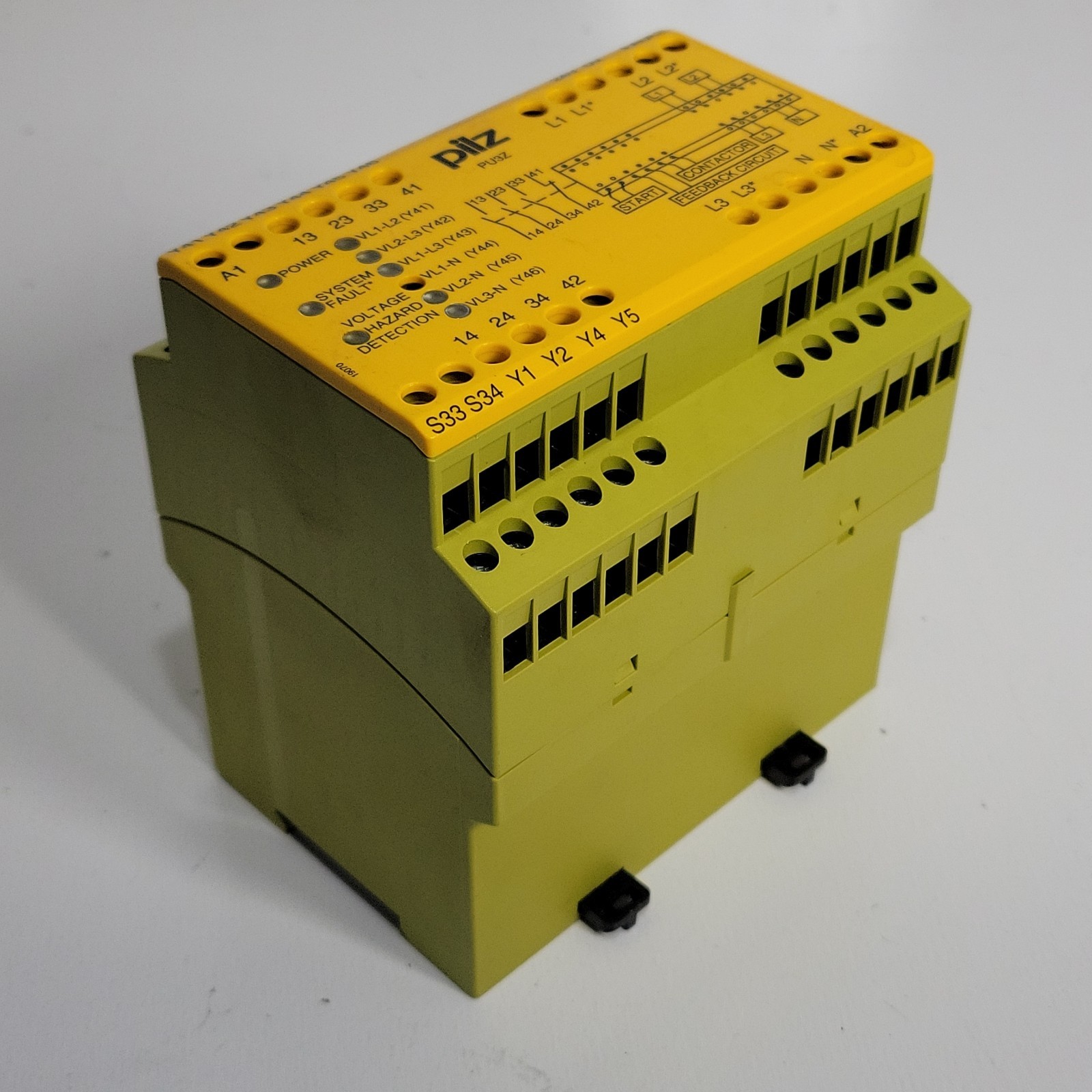 PILZ PU3Z 24VDC 3n/o 1n/c 6so 775510 Safety Relay Electric System Module
