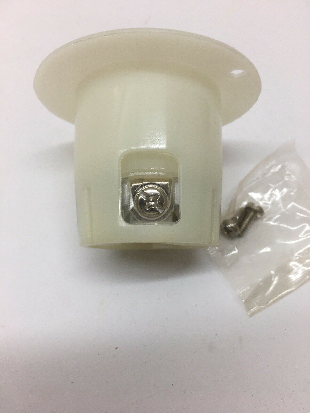Straight Blade Devices, Male Inlets, Flanged, Industrial/Commercial, 20A 125V, 2