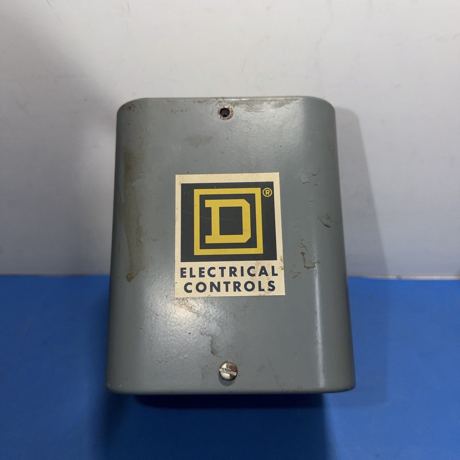 Square D NEMA 1 Electrical Control Enclosure w/ Contactor – Untested