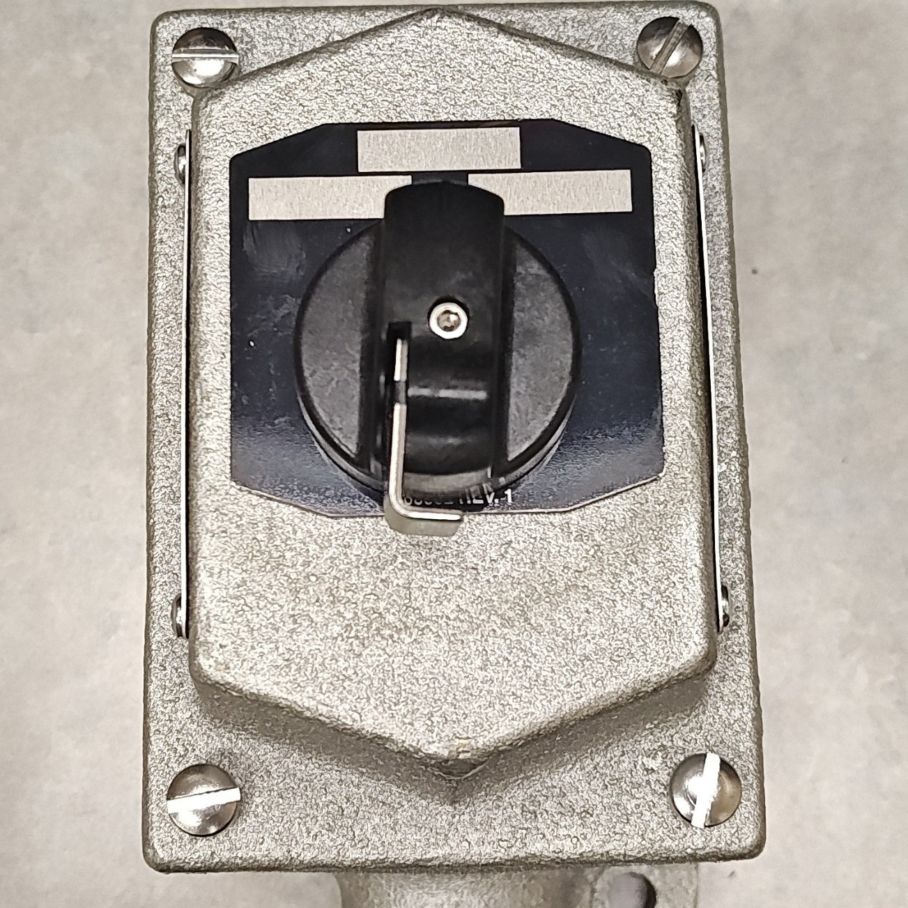 Explosion Proof, 3 Position Switch.