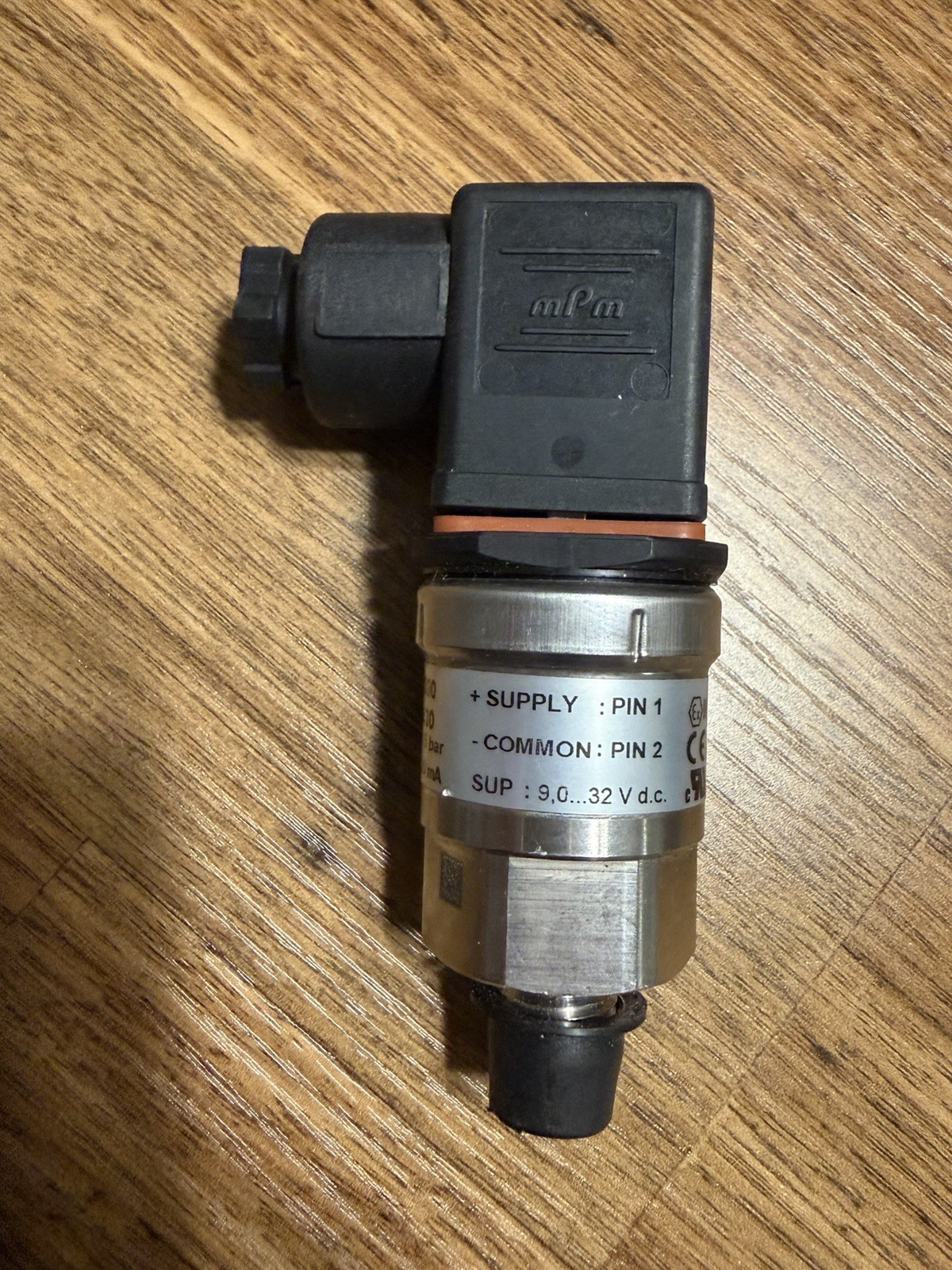 Danfoss MBS 3000 Gauge Pressure Transmitter 060G1430 0-5 bar 4-20mA
