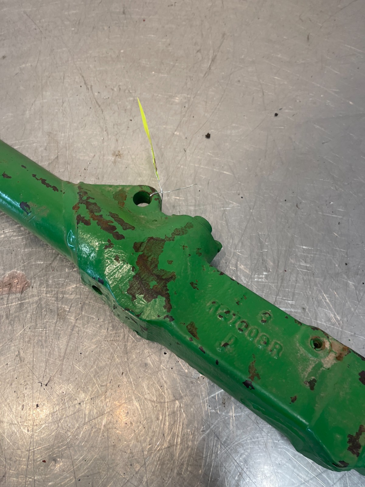 John Deere Tractor Lower 3pt Hydraulic Lift Arm R27009R